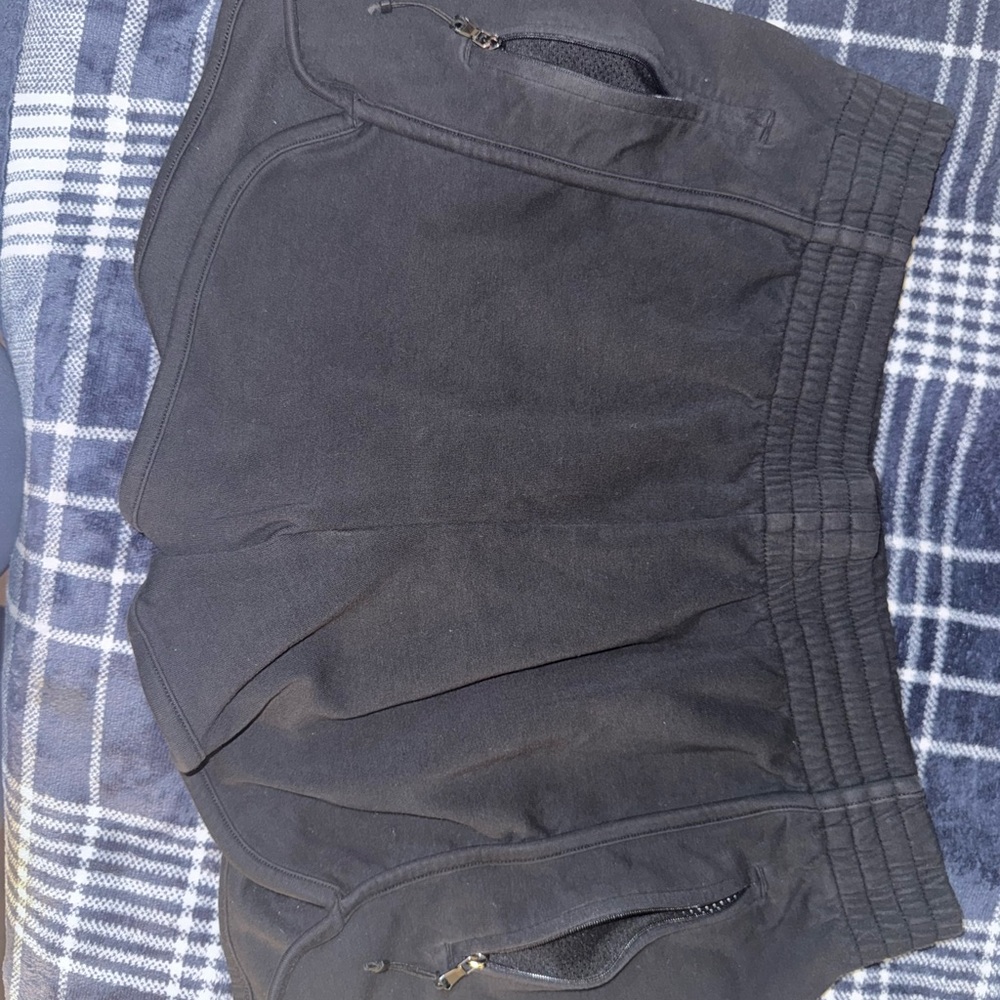 Old Navy Black Athletic Shorts for Active Comfort